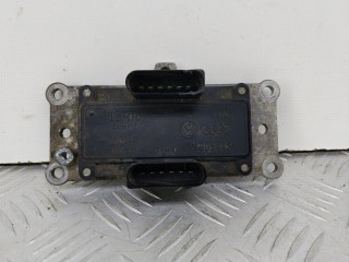 коммутатор зажигания Volkswagen Passat B5 1999, 2.3 л., AGZ, бензин, МКПП, универсал, 071905143