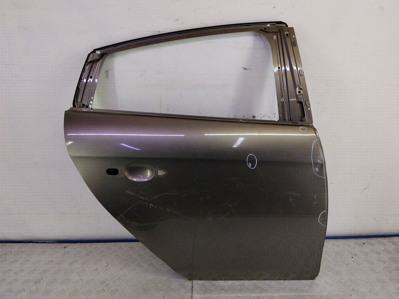 дверь задняя правая Fiat Bravo 2 поколение 2009, 1.9 л., дизель, МКПП, хетчбэк 5 дв. - фото №1