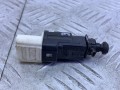 Датчик педали тормоза (лягушка) Renault Clio 3 поколение 2005, 1.6 л., K4M 804, бензин, МКПП, серый, хетчбэк 3 дв., передний привод, 8200276361B - фото №5