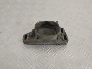 кронштейн двигателя Volkswagen Passat B5 (1996 - 2001), 8D0199335Q