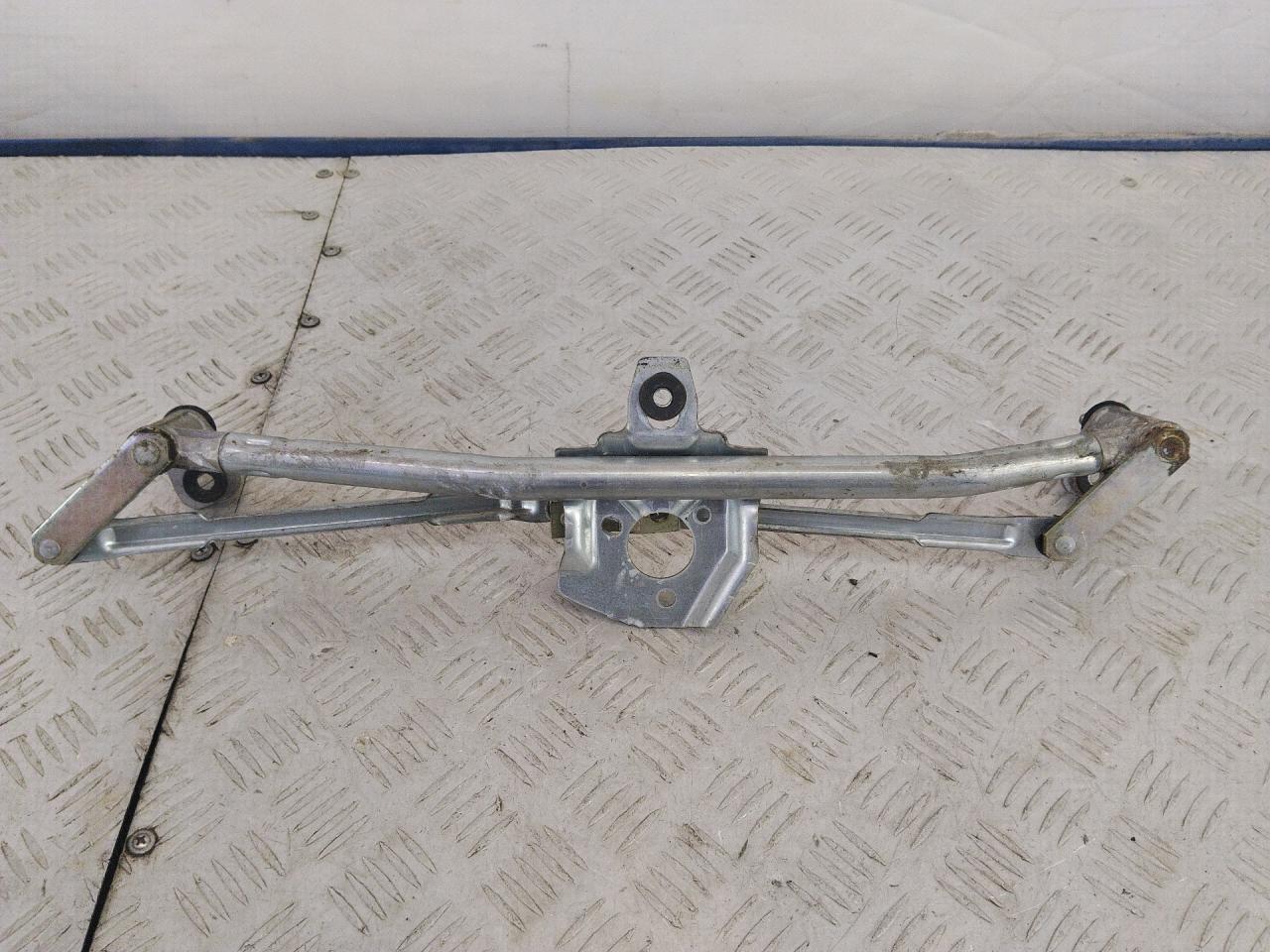 механизм стеклоочистителя (трапеция дворников) Volkswagen Golf 4 поколение 1999, 1.6 л., AKL, бензин, МКПП, серый, хетчбэк 5 дв., передний привод - фото №1
