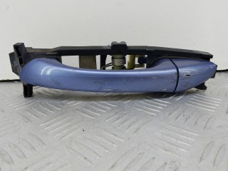 ручка наружная задняя левая Mercedes-Benz C-Класс W203/S203/CL203 2003, 2.7 л., дизель, универсал, задний привод