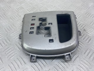 рамка обрамление кулисы Hyundai Santa Fe 2 поколение (CM) 2007, 2.2 л., D4EB, дизель, АКПП, серый, внедорожник 5 дв., полный привод, 846482B000