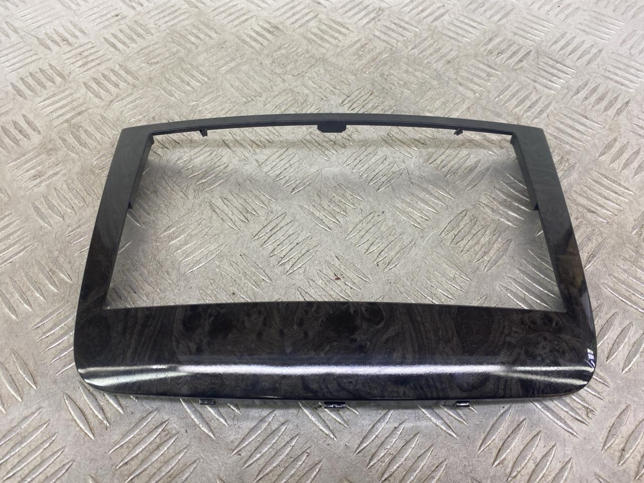 рамка под магнитолу Mercedes-Benz Vito W639 2006, 3.2 л., M 112.951, бензин, АКПП, черный, задний привод, A6396891539 - фото №1
