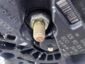 генератор Volkswagen Golf 4 поколение 1999, 1.6 л., AKL, бензин, МКПП, серый, хетчбэк 5 дв., передний привод, 028903028D - фото №7