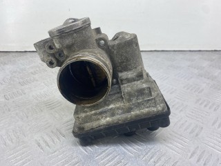 заслонка дроссельная Mercedes-Benz A-Класс W168/V168 [рестайлинг] 2002, 1.9 л., M 166.990, бензин, МКПП, красный, минивэн, передний привод, A1661412425