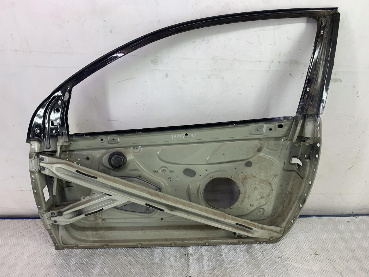 дверь передняя левая Volkswagen Golf 5 поколение 2005, 1.6 л., BSE, бензин, 5МКПП, черный, хетчбэк 3 дв., передний привод - фото №1