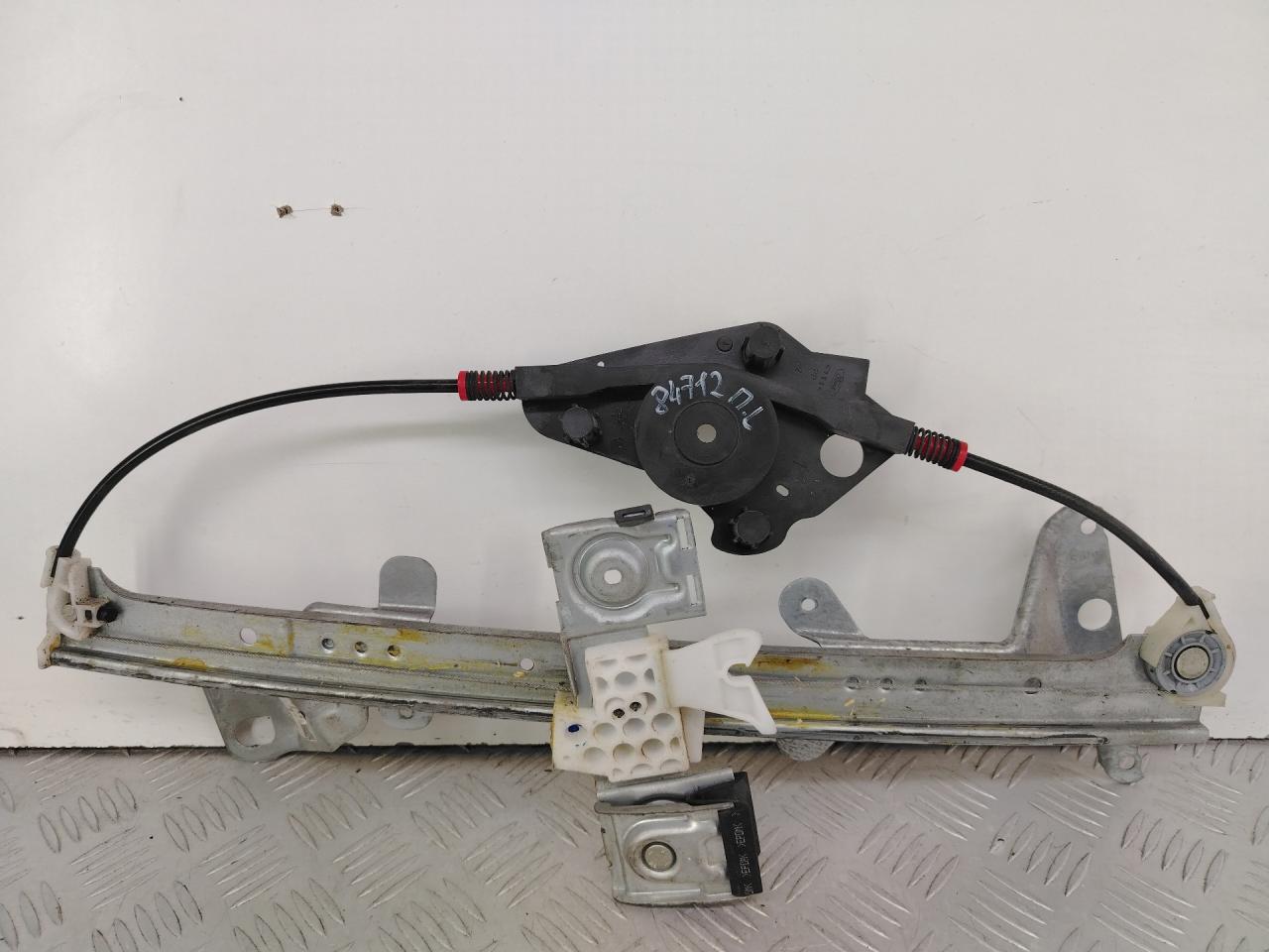 стеклоподъемник передний левый Ford Fiesta 5 поколение 2004, 1.4 л., F6JA, дизель, МКПП, хетчбэк 5 дв., передний привод, 2S61A23201 - фото №1