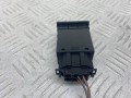 кнопка открытия лючка топливного бака Skoda Octavia 1 поколение (A4) [рестайлинг] 1U 2000, 1.6 л., AKL, бензин, МКПП, хетчбэк 5 дв., 1J0959833C - фото №5
