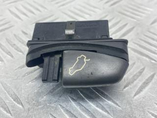 кнопка открытия лючка топливного бака Volvo V70 2 поколение (2000 - 2005), 03470000, 9462946