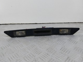 подсветка номера Audi A3 8P 2003, 1.9 л., дизель, МКПП, хетчбэк 3 дв., передний привод, 8P0827574