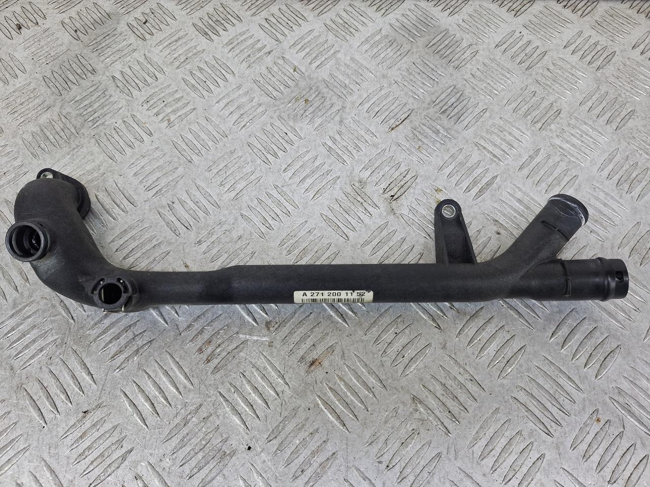трубка охлаждающей жидкости Mercedes-Benz C-Класс W204/S204 2007, 1.8 л., M 271.950, бензин, АКПП, серебро, седан, задний привод, A2712001152 - фото №1