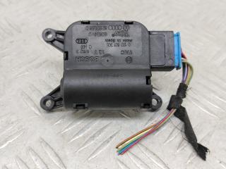 моторчик заслонки печки Audi A4 B6 2003, 1.6 л., бензин, МКПП, голубой, седан, передний привод, правый руль, 0132801305, 8E1820511D