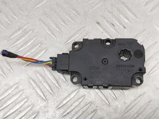 моторчик заслонки печки Mercedes-Benz E-Класс W213/S213/C238/A238 (2016 - 2020), 2.0 л., OM 654.920, дизель, АКПП, серый, седан, задний привод, ZBAT0069D00