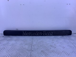 накладка подсветки номера Mercedes-Benz Vito W639 (2003 - 2010), A6397431130