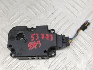 моторчик заслонки печки Mercedes-Benz E-Класс W213/S213/C238/A238 (2016 - 2020), 2.0 л., OM 654.920, дизель, АКПП, серый, седан, задний привод, ZBAT0069D00