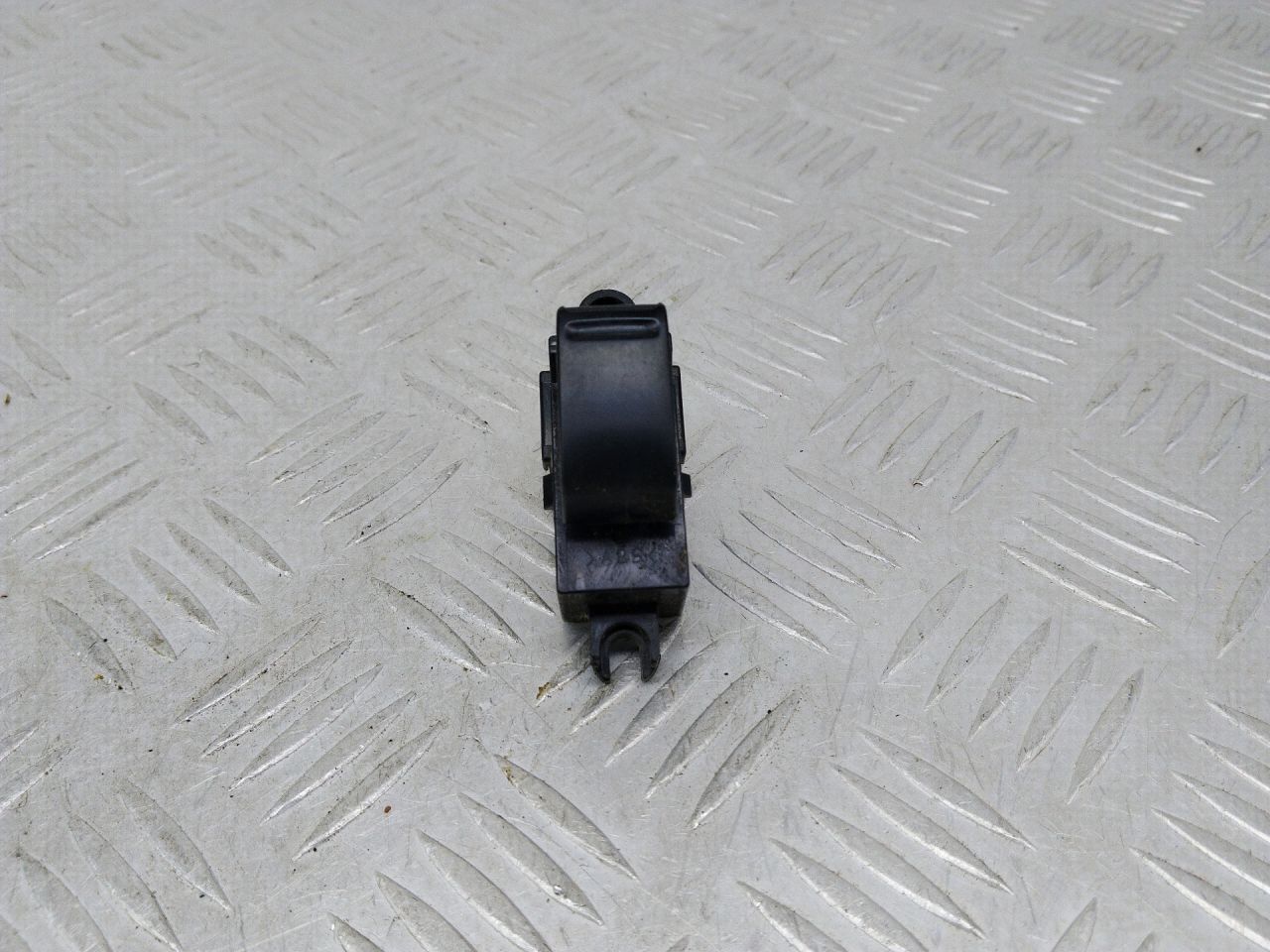кнопка стеклоподъемника двери задней левой Nissan Primera P12 (2001 - 2008), 25411AV600 - фото №1