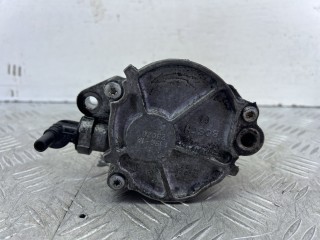 насос вакуумный Ford Focus 2 поколение 2005, 1.6 л., HHDA, дизель, МКПП, белый, универсал, передний привод, D1561A23020