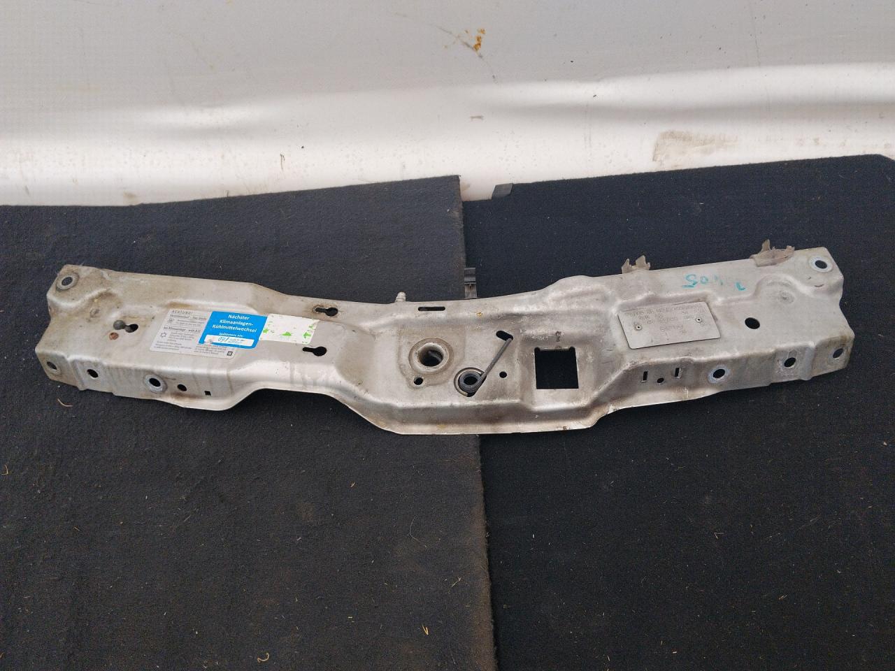 накладка декоративная Opel Meriva 1 поколение (A) 2004, 1.6 л., X 16 XE, бензин, серебро, минивэн, передний привод, 93301874, 93301873 - фото №1