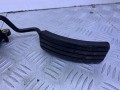педаль Renault Clio 3 поколение 2005, 1.6 л., K4M 804, бензин, МКПП, серый, хетчбэк 3 дв., передний привод, 8200297335 - фото №3