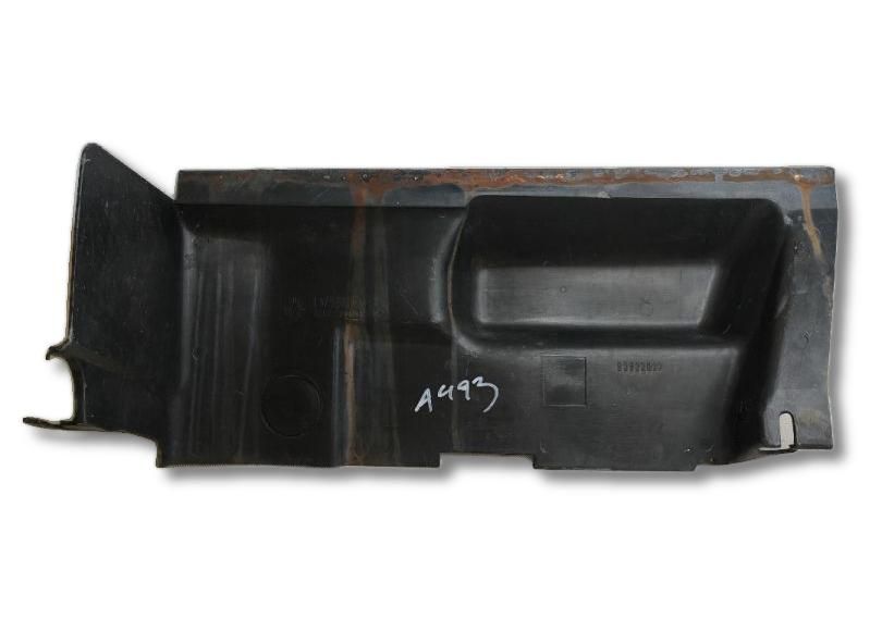 пластик IVECO Daily 2 поколение 35-8 1995, 2.5 л., 8140.07.3713, дизель, микроавтобус, задний привод, 93932827 - фото №1