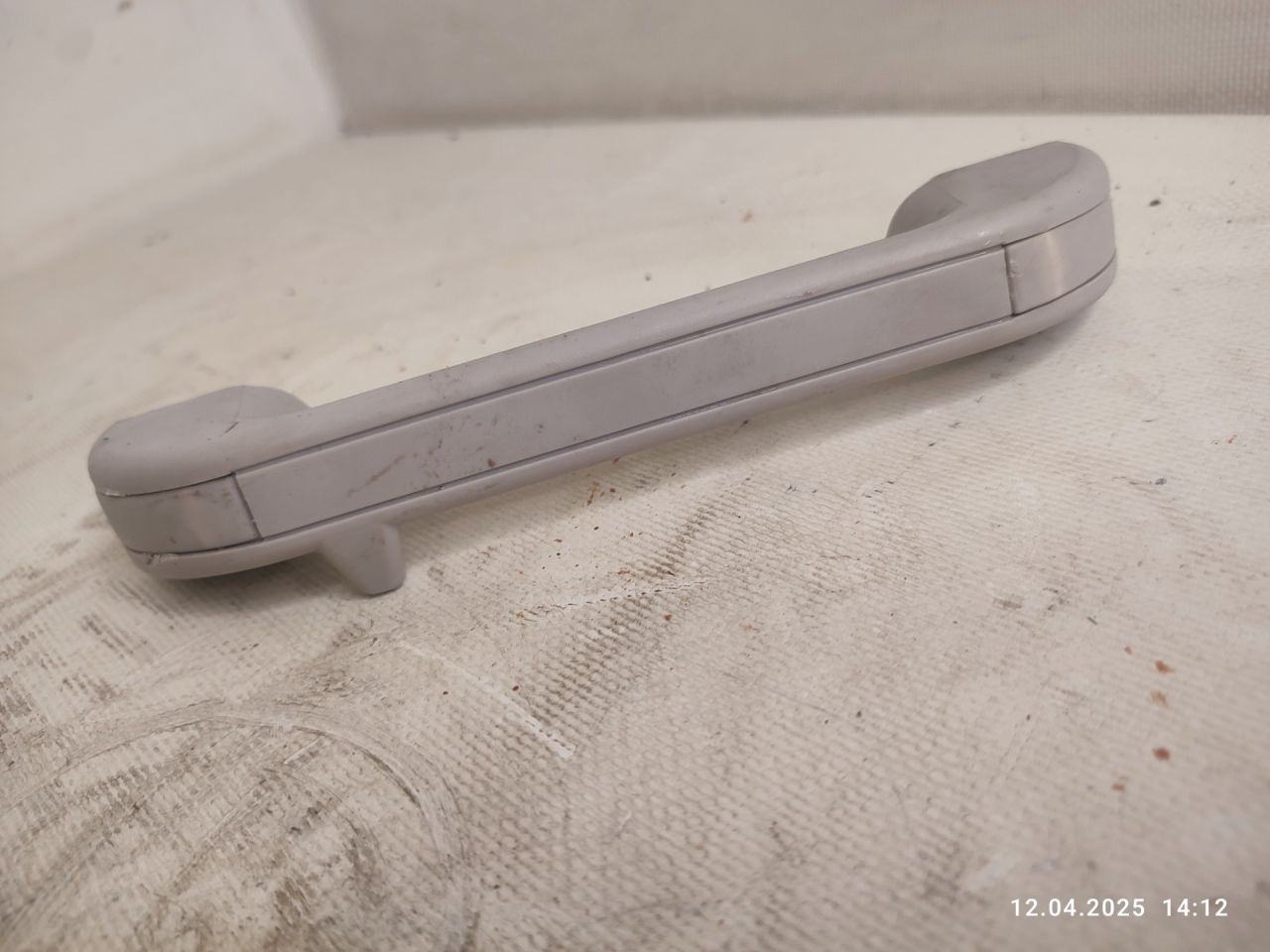 ручка внутренняя потолочная Citroen Jumper 2 поколение 2007, 2.2 л., 4HU (P22DTE), дизель, 6МКПП, микроавтобус, 9128R7 - фото №1