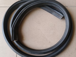 уплотнитель подкапотного пространства IVECO Daily 4 поколение 50C15 2010, 3.0 л., F1CE0481F, дизель, фургон, 3802861