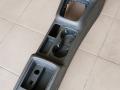 консоль салона Volkswagen Tiguan 1 поколение 2009, 2.0 л., CBAB, дизель, МКПП, внедорожник 5 дв., 5N2863243C - фото №2