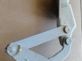 петля капота левая IVECO Daily 4 поколение 40C12 2008, 2.3 л., F1AE0481GA, дизель, 5МКПП, микроавтобус, задний привод, 56087046 - фото №2