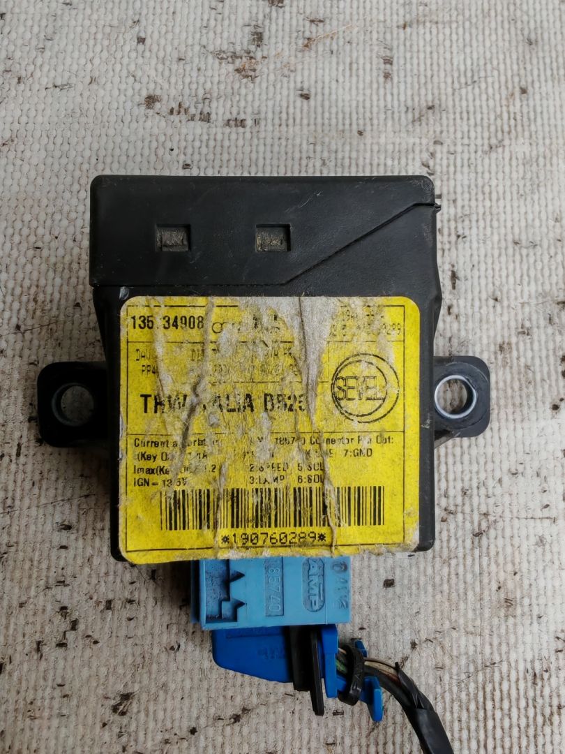 блок управления (другие) Fiat Ducato 3 поколение L3H3 2007, 3.0 л., 6МКПП, белый, фургон, 1357349080 - фото №1