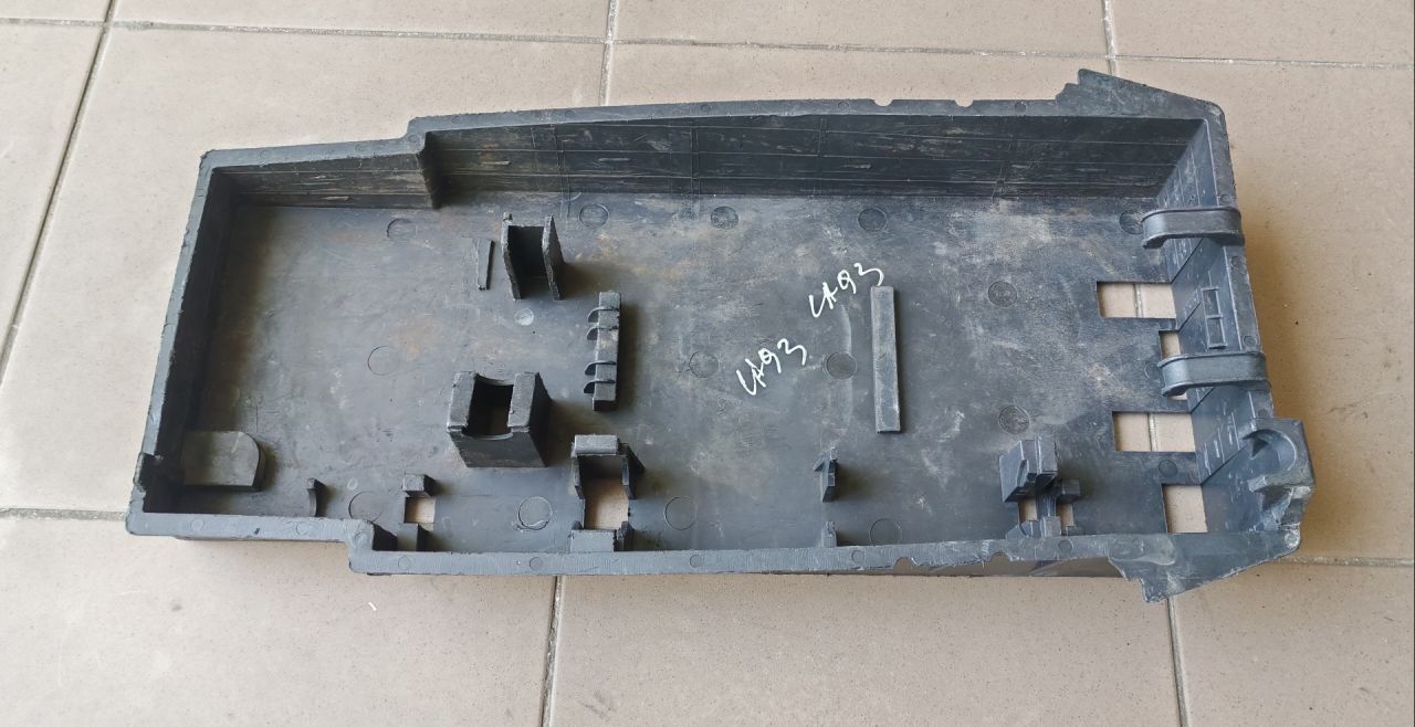 ящик под инструменты IVECO Daily 4 поколение 50C15 2011, 3.0 л., F1CE0481F, дизель, фургон, 504092088