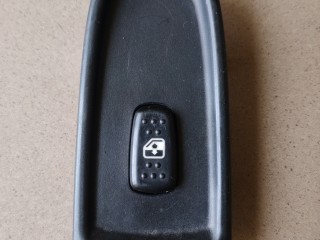 кнопка стеклоподъемника двери передней правой IVECO Daily 4 поколение 50C15 2011, 3.0 л., F1CE0481F, дизель, фургон