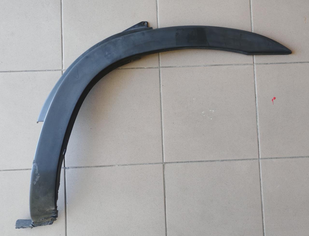 накладка колесной арки IVECO Daily 6 поколение 35c12 2017, 2.3 л., F1AFL411B, дизель, АКПП, фургон, 5801521526 - фото №1