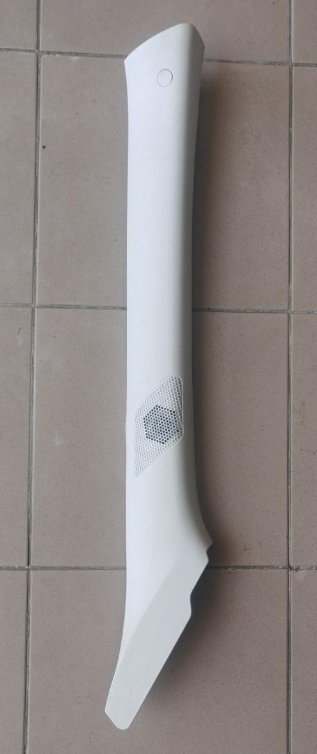 обшивка стойки IVECO Daily 6 поколение 35c12 2017, 2.3 л., F1AFL411B, дизель, АКПП, фургон, 5802083717 - фото №1