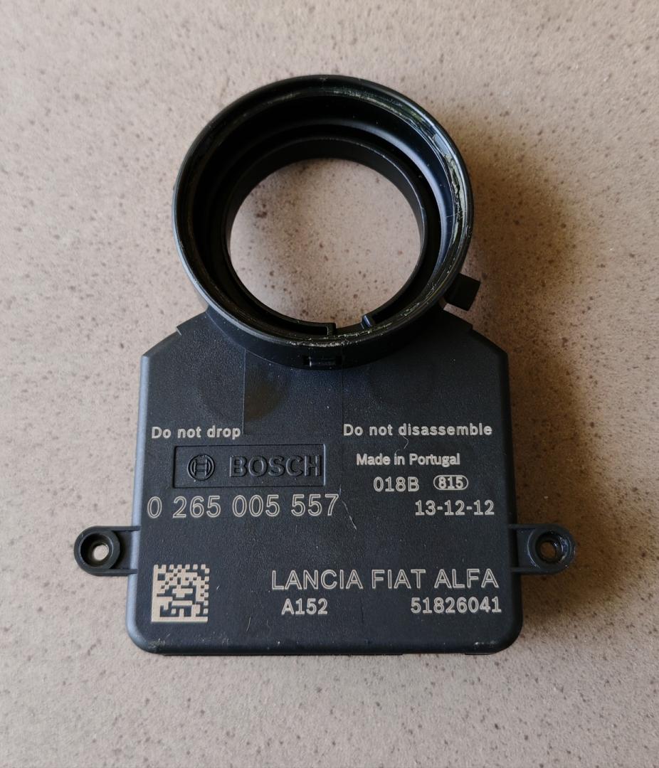 датчик угла поворота руля IVECO Daily 5 поколение 35S11 2014, 2.3 л., F1AE3481A, дизель, фургон, задний привод, 0265005557, 51826041 - фото №1