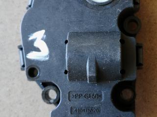 моторчик заслонки печки BMW 3 серия E90/E91/E92/E93 E90 2007, 2.0 л., N46B20BX, бензин, 6МКПП, sparkling graphite, седан, 410475520