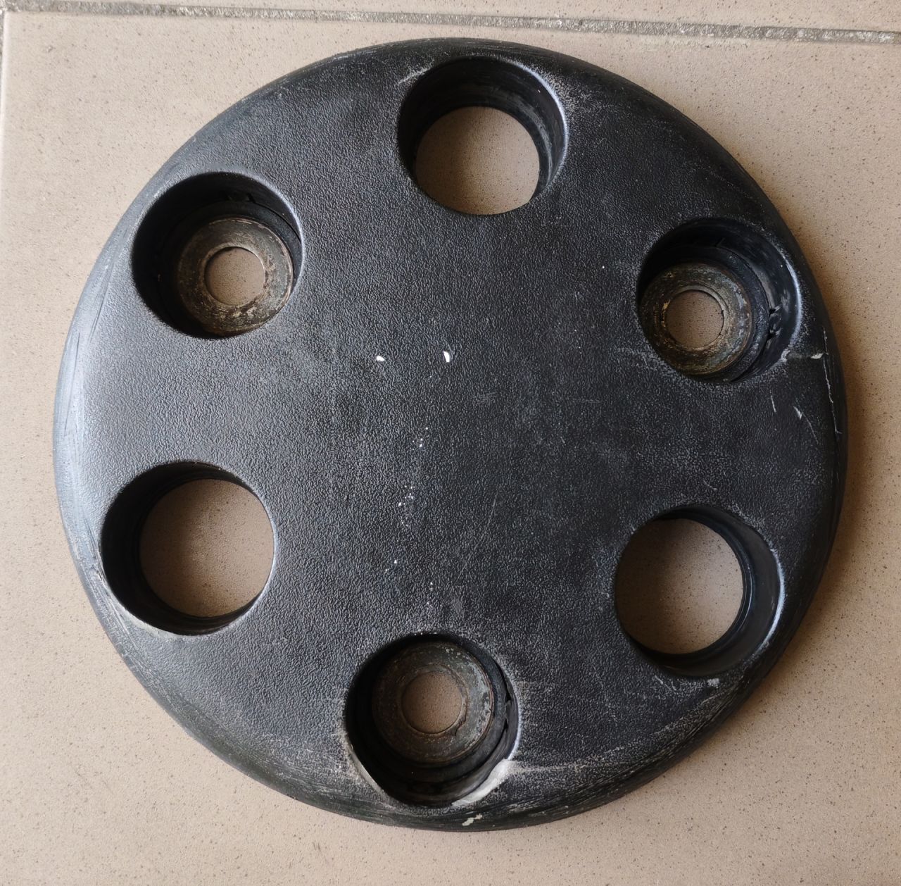 колпак колесный IVECO Daily 4 поколение 50C15 2011, 3.0 л., F1CE0481F, дизель, фургон, 93824452 - фото №1