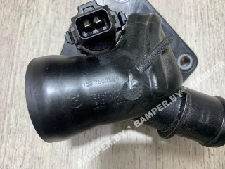 фланец (тройник) системы охлаждения BMW 1 серия F20/F21 2011, 2.0 л., бензин, АКПП, хетчбэк 5 дв., 11537600586, 7600586
