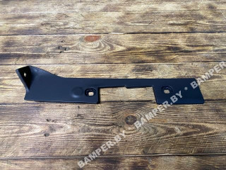 накладка петли багажника правая BMW 5 серия E60/E61 2005, 2.5 л., дизель, АКПП, универсал, 51497071600, 7071600