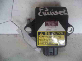 датчик курсовой устойчивости Toyota FJ Cruiser 1 поколение J15 2007, 4.0 л., i, бензин, АКПП, внедорожник 5 дв., полный привод