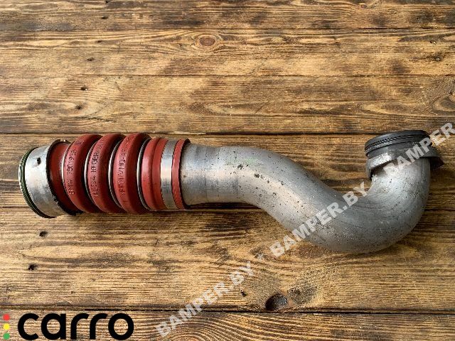 патрубок интеркулера BMW X5 E70 2007, 3.0 л., дизель, АКПП, внедорожник 5 дв., 7801958 - фото №1