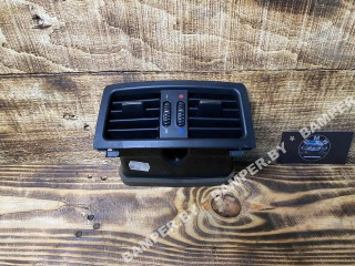 дефлектор обдува салона BMW 5 серия E60/E61 2005, 2.5 л., бензин, МКПП, седан, 6932023, 64227129556, 6932024, 7129556