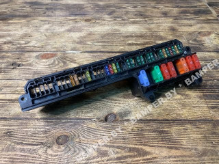 блок предохранителей BMW 5 серия E60/E61 2005, 2.5 л., дизель, АКПП, универсал, 61146957330, 6957330