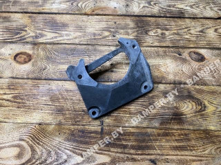 кронштейн двигателя BMW 5 серия E60/E61 2005, 2.5 л., бензин, МКПП, седан, 22116761117, 6761117