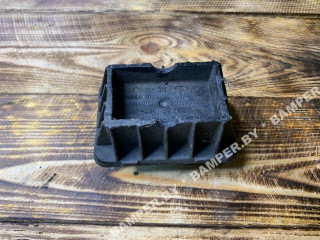 опора под домкрат (поддомкратная подушка) BMW 3 серия E90/E91 [рестайлинг] 2009, 2.0 л., бензин, МКПП, универсал, 51717123311, 7123311