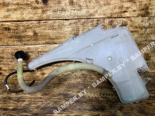 бачок омывателя BMW 3 серия E90/E91 [рестайлинг] 2009, 2.0 л., бензин, МКПП, универсал, 61677068996