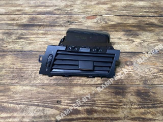 дефлектор обдува салона BMW 5 серия E60/E61 2005, 2.5 л., дизель, АКПП, универсал, 64226910732, 6910732