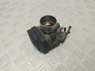 заслонка дроссельная Audi A3 8L [рестайлинг] 2002, 1.6 л., AVU, бензин, 5МКПП, хетчбэк 5 дв., 06A133062A