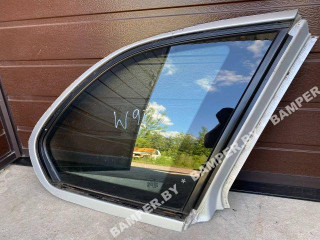 стекло кузовное боковое правое BMW X5 E53 [рестайлинг] 2005, 3.0 л., бензин, внедорожник 5 дв.