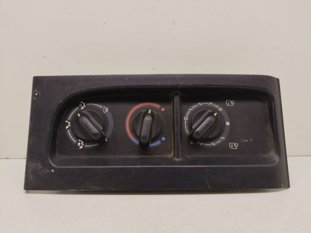 блок управления печки / климат-контроля Renault Midlum 1 поколение 2001, грузовик, 5010226405, 653268W